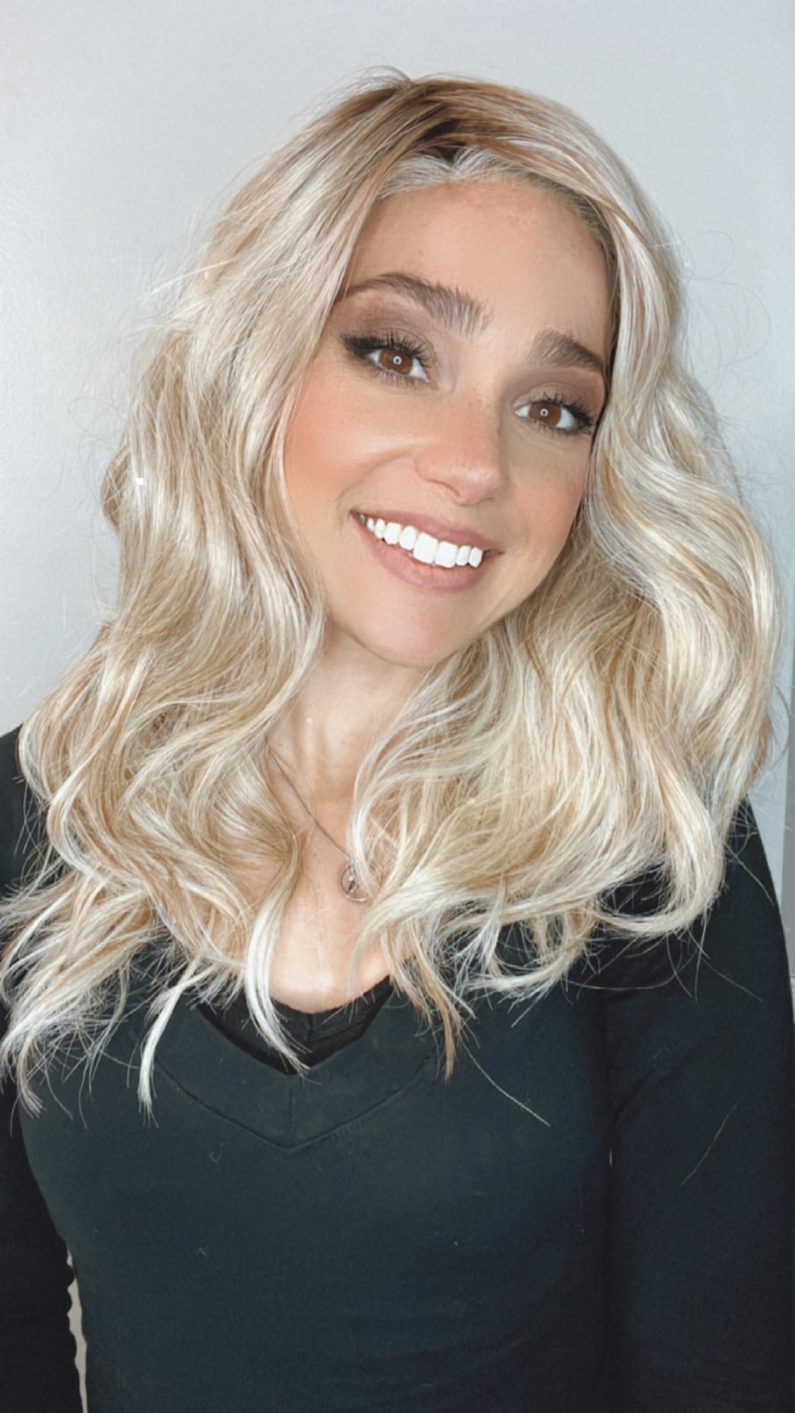 Maggie Biscotti Blonde 1