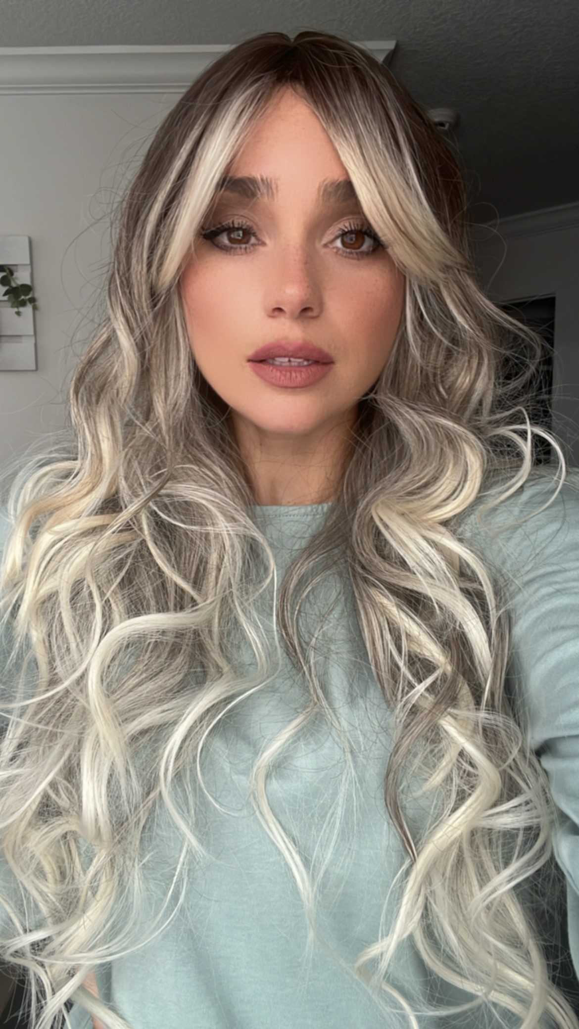 Mena