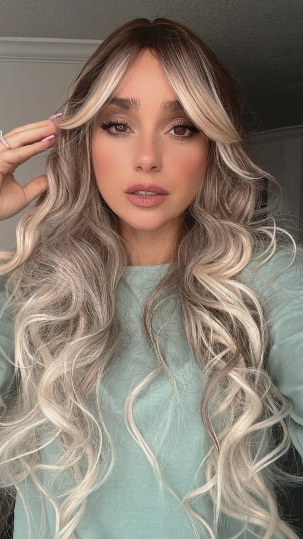 mena 2