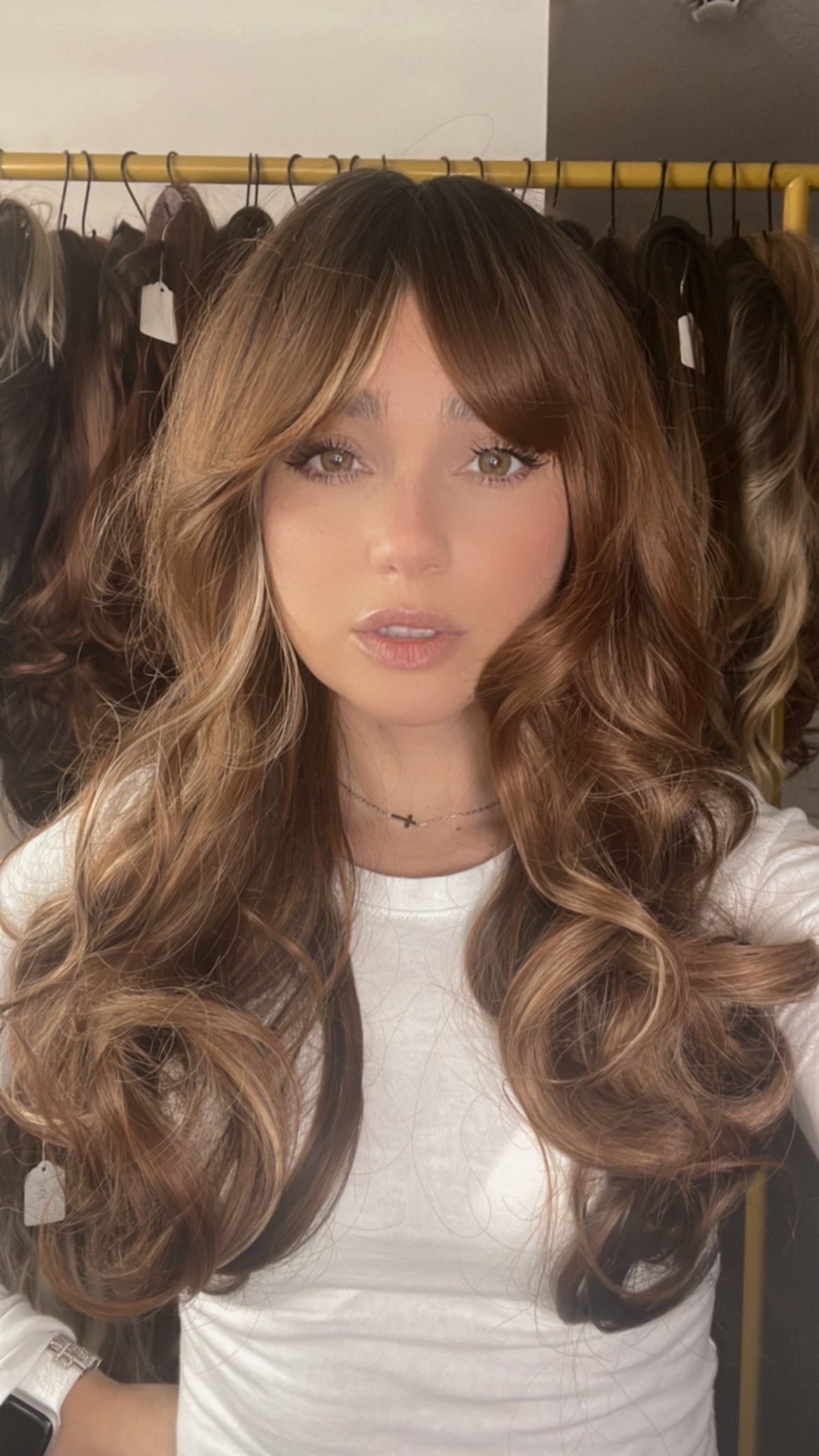 {“eId”:”3174364679533810″,”CameraPosition”:2}