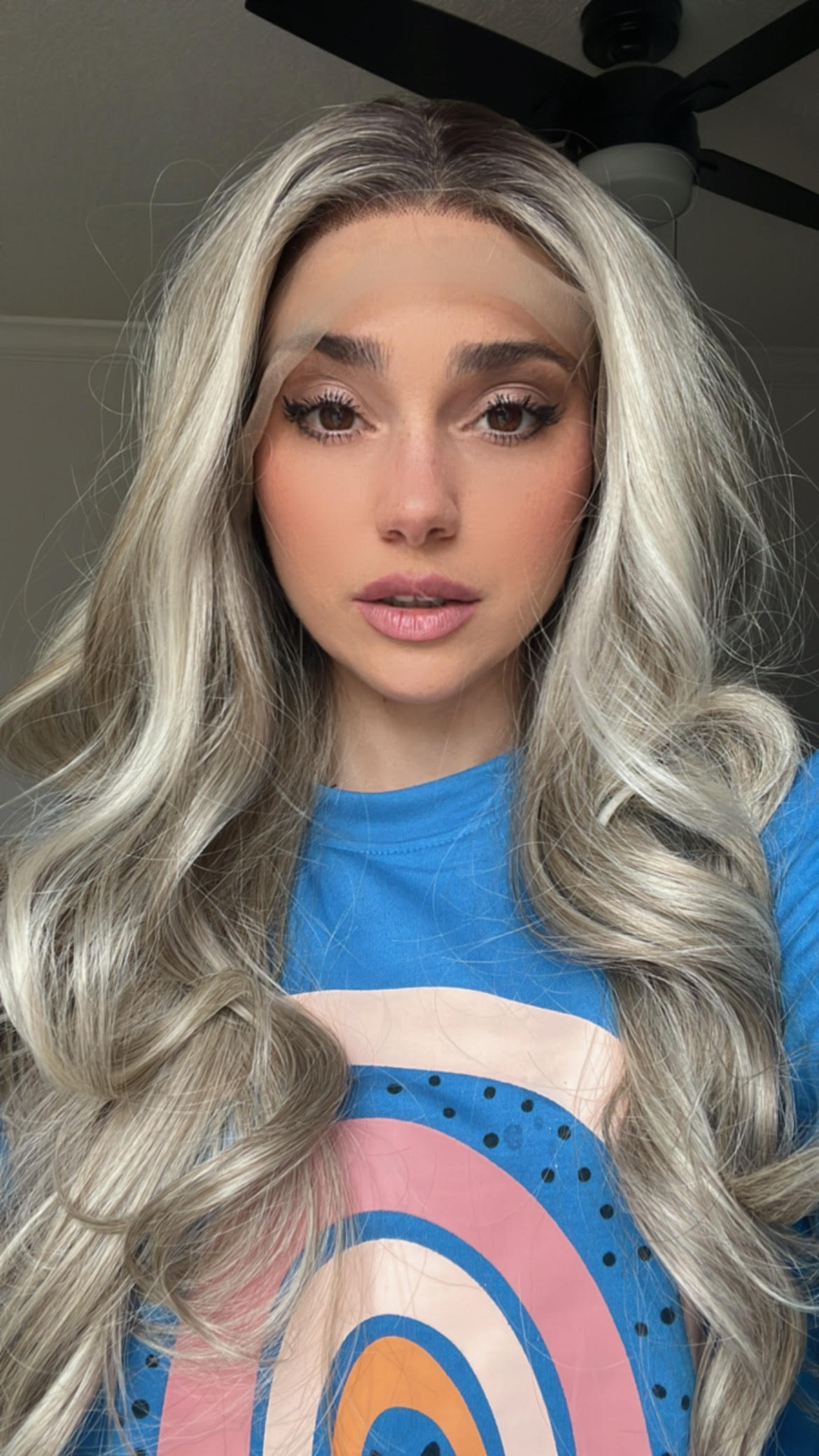 {“eId”:”999215790793844″,”CameraPosition”:2}