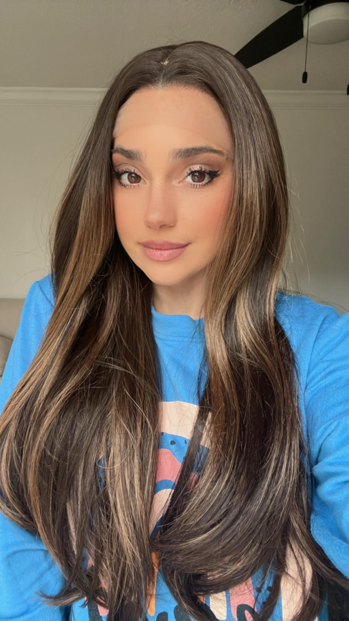 {“eId”:”999215790793844″,”CameraPosition”:2}