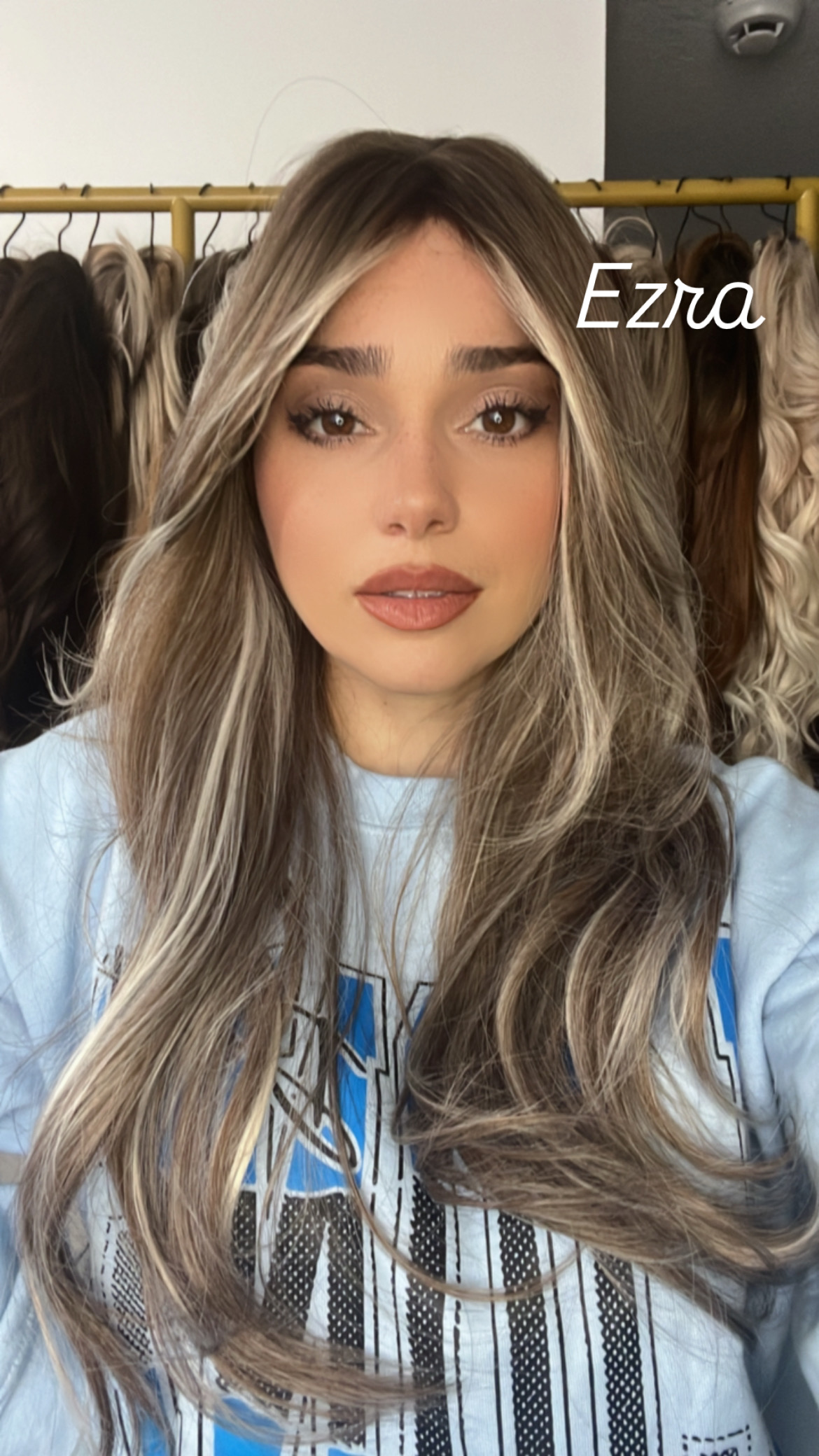 {“eId”:”999215790793844″,”CameraPosition”:2}