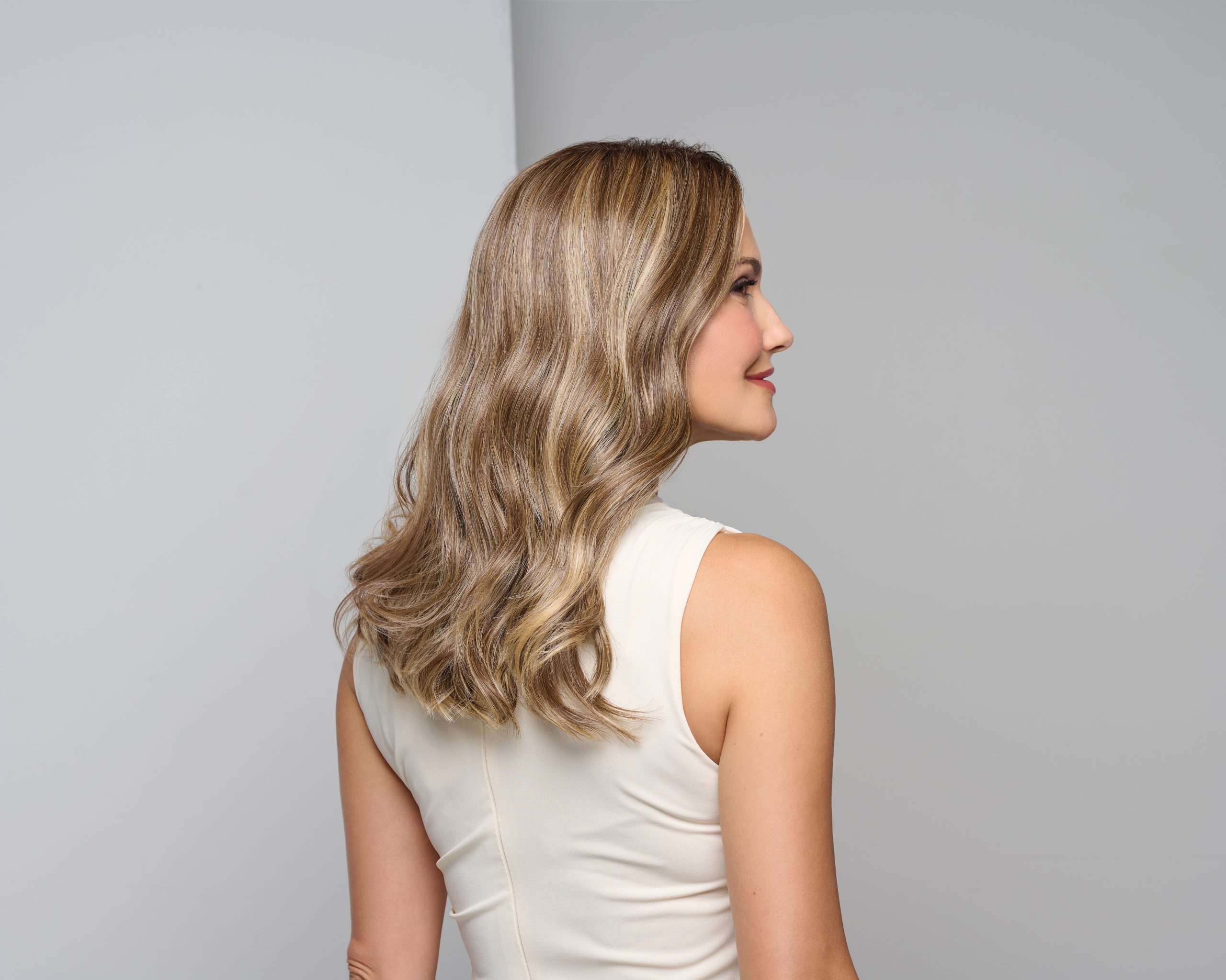 Selfie Mode - Model - Side 1