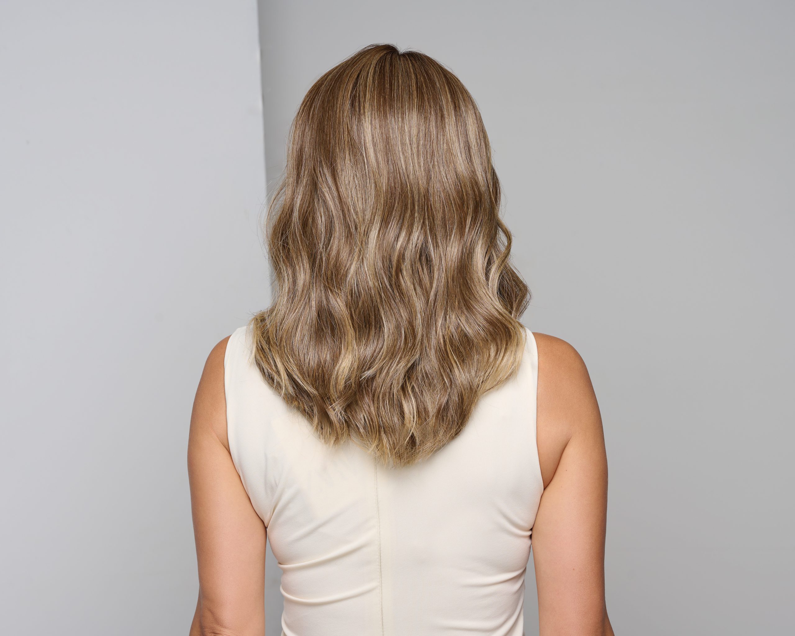 Selfie Mode - Model - Side 2